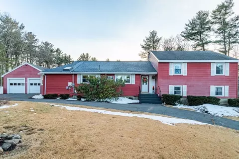 290 River St, Billerica, MA 01821