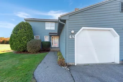 4 Jill Ln #A, Sterling, MA 01564