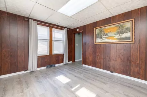 60 Roy St, Chicopee, MA 01013 photo 11