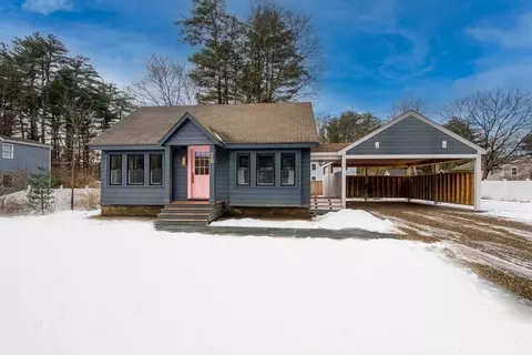76 Bolton St, Concord, MA 01742