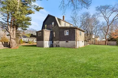 5 Bartlett Rd, Randolph, MA 02368 photo 2