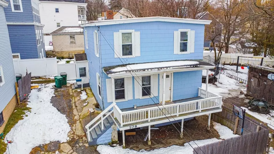 108 Charles St, Fitchburg, MA 01420 38 Photos Movoto