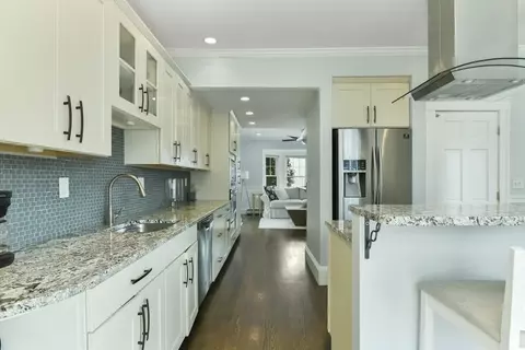131 Bartlett Rd, Winthrop, MA 02152 photo 6
