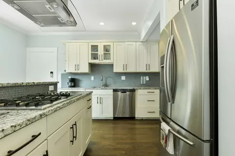 131 Bartlett Rd, Winthrop, MA 02152 photo 7