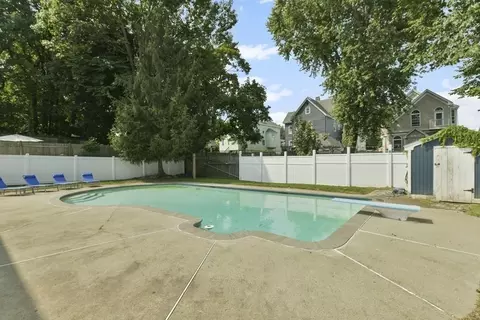 131 Bartlett Rd, Winthrop, MA 02152 photo 40