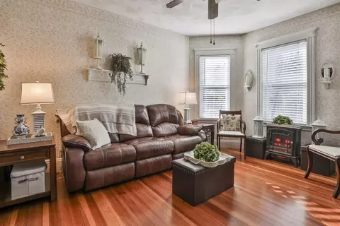 20 Everett St, Boston, MA 02122 photo 6