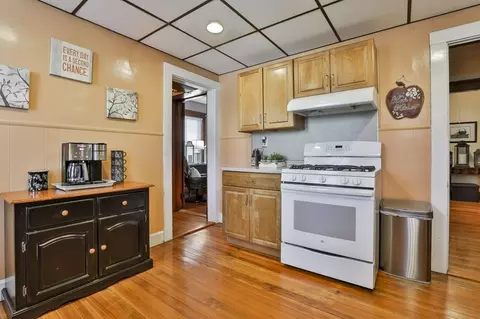 20 Everett St, Boston, MA 02122 photo 15