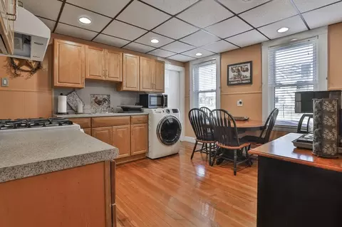 20 Everett St, Boston, MA 02122 photo 12