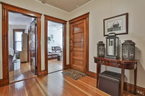 20 Everett St, Boston, MA 02122 photo 4