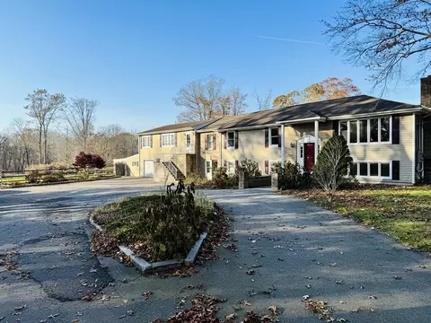 1630 Meridian St, Fall River, MA 02720 photo 5