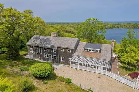 58 Featherbed Ln, Dennis, MA 02638
