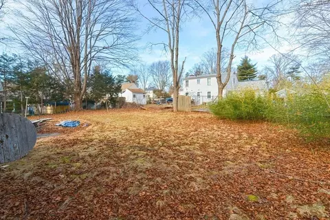 29 Union St, Millis, MA 02054 photo 5