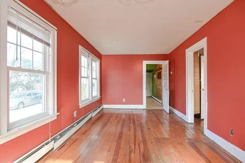 29 Union St, Millis, MA 02054 photo 11