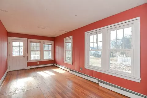 29 Union St, Millis, MA 02054 photo 12