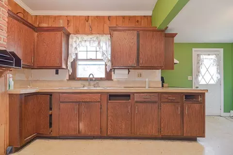 29 Union St, Millis, MA 02054 photo 8