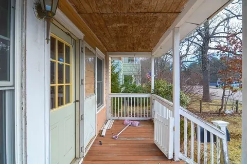 29 Union St, Millis, MA 02054 photo 4