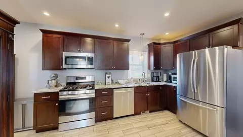 62 Lynn St, Everett, MA 02149 photo 10