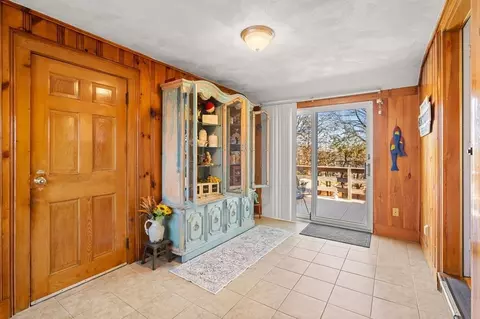 38 Fox Rd, Wakefield, MA 01880 photo 11