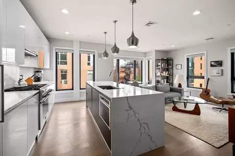 39 A St #13, Boston, MA 02127