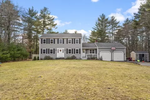 70 Colby Dr, Middleboro, MA 02346