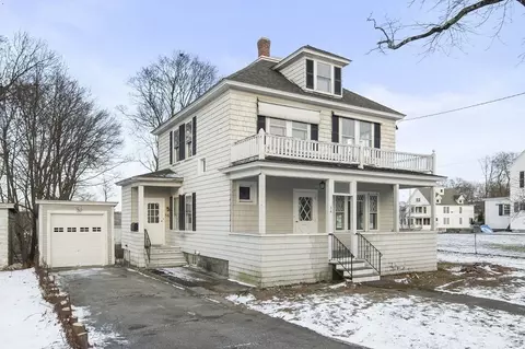 36 Newfield St, Chelmsford, MA 01863