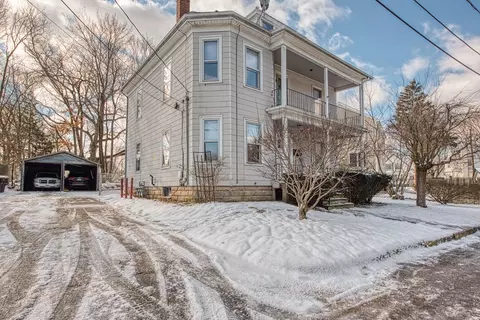 20 Moraine Pl, Brockton, MA 02301