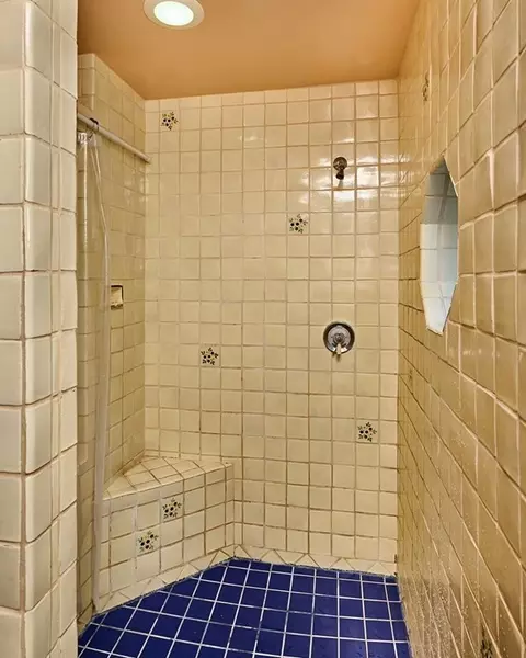 42 Cushman Rd, Leverett, MA 01054 photo 7
