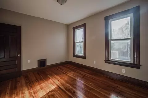 64 Colonial Ave, Springfield, MA 01109 photo 17