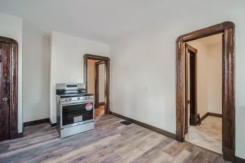 64 Colonial Ave, Springfield, MA 01109 photo 10