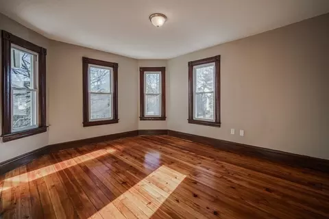 64 Colonial Ave, Springfield, MA 01109 photo 16
