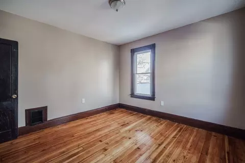 64 Colonial Ave, Springfield, MA 01109 photo 14