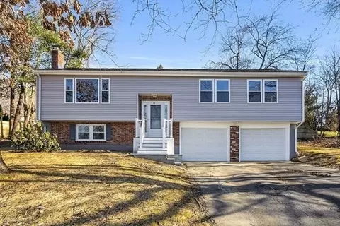 56 Bowdoin Dr, Milford, MA 01757