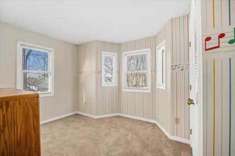 17 Blithewood Ter, Worcester, MA 01604 photo 24