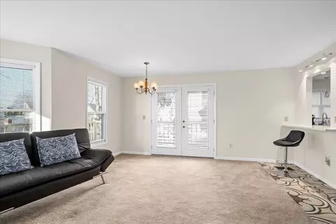 17 Blithewood Ter, Worcester, MA 01604 photo 9