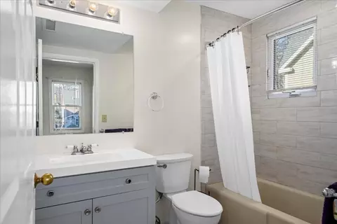 17 Blithewood Ter, Worcester, MA 01604 photo 20