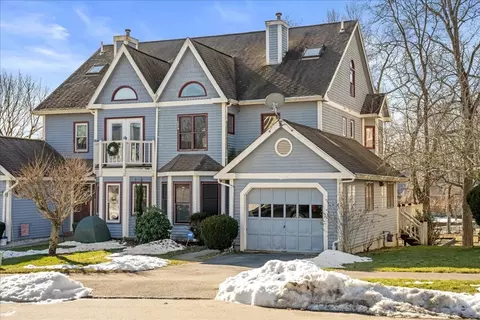 17 Blithewood Ter, Worcester, MA 01604