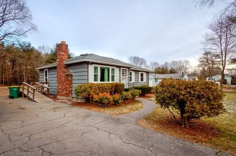 97 Plain St, Mansfield, MA 02048 photo 2