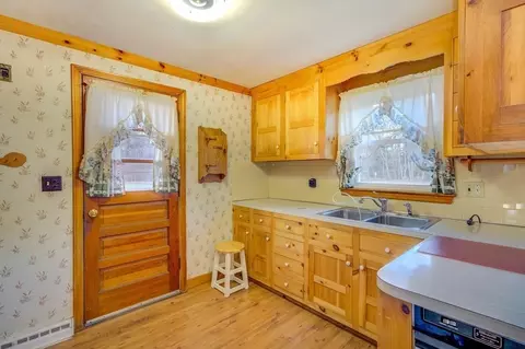 97 Plain St, Mansfield, MA 02048 photo 7