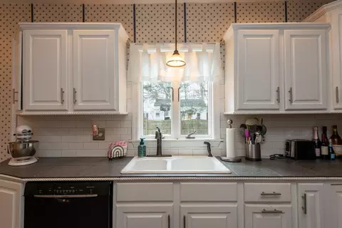 24 North St, Georgetown, MA 01833 photo 13