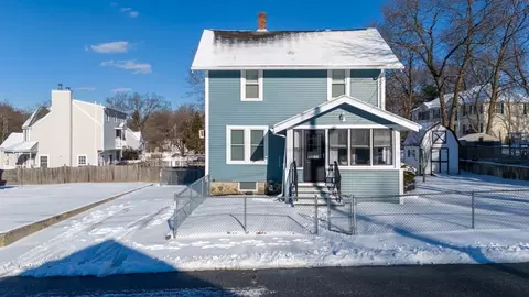 243 Dracut, Dracut, MA 01826