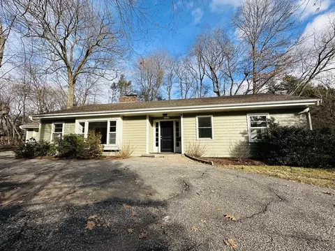 145 Winter St, Belmont, MA 02478
