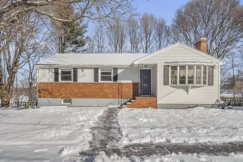 12 George Ave, Peabody, MA 01960