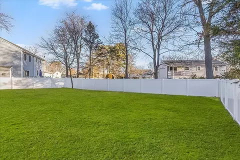 54 Track Rd, Reading, MA 01867 photo 7