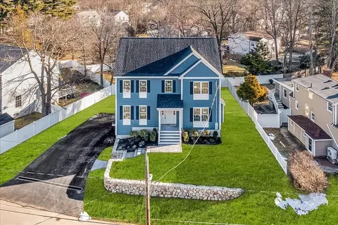 54 Track Rd, Reading, MA 01867 photo 3