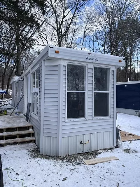 1032 N Main St #8, Killingly, CT 06241