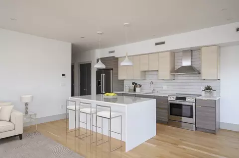 19 Clapp St #5, Dorchester, MA 02125