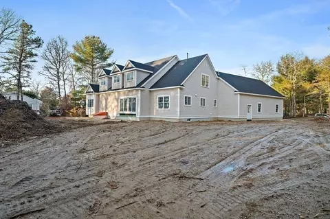 67 Brittany Dr, Cotuit, MA 02635 photo 23