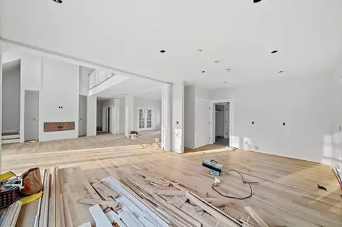 67 Brittany Dr, Cotuit, MA 02635 photo 8