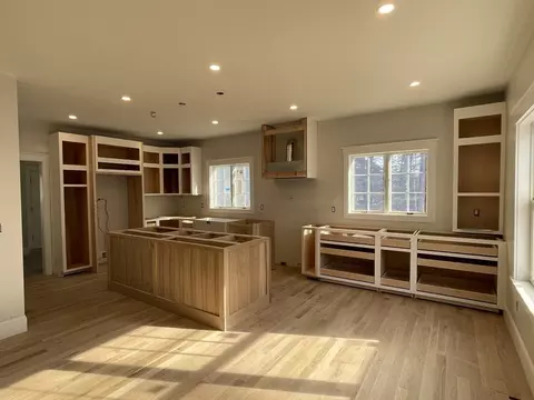 67 Brittany Dr, Cotuit, MA 02635 photo 5