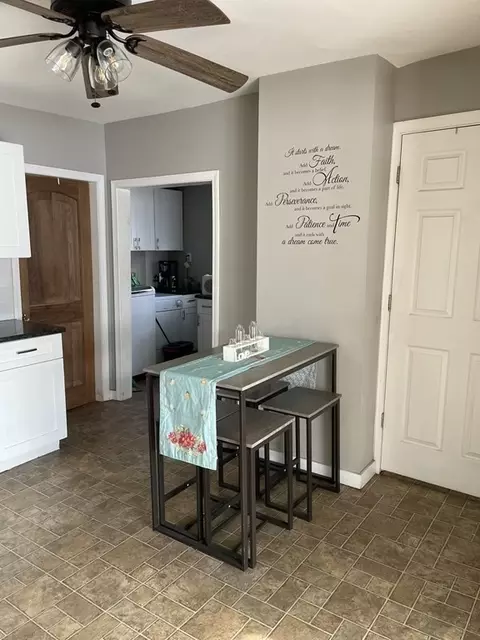 23 Preston St, Springfield, MA 01109 photo 10